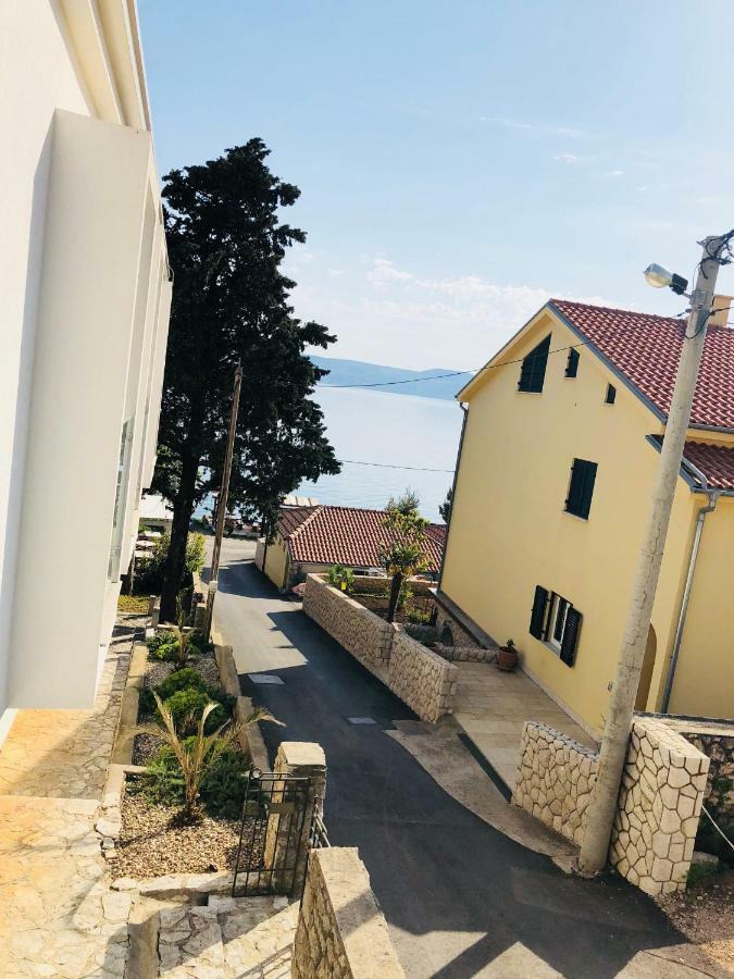 Rocky Beach Rooms Novi Vinodolski Esterno foto